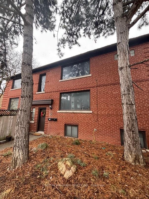 97 Oriole Parkway, Toronto C02, ON M5P 2G7 — Toronto C02, Ontario