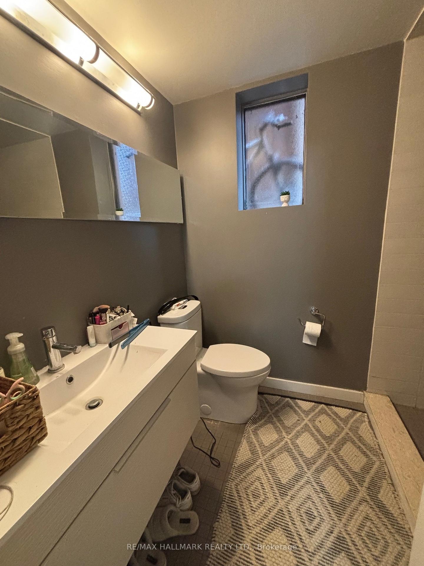 97 Oriole Parkway, Toronto C02 — photo 4 of 5