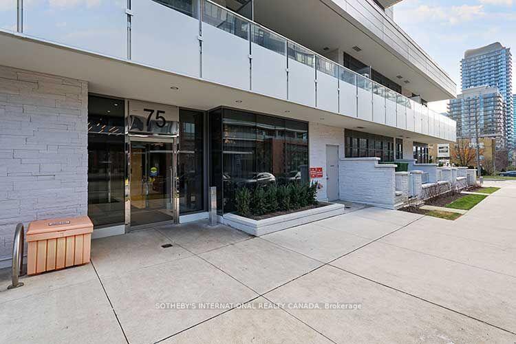 75 Canterbury Place 1015, Toronto C07 — photo 2 of 5