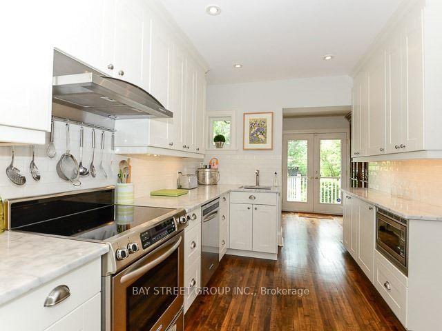 147 Wanless Avenue, Toronto C04 — photo 4 of 5