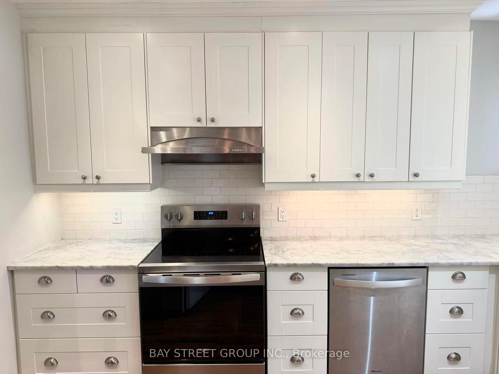 147 Wanless Avenue, Toronto C04 — photo 5 of 5