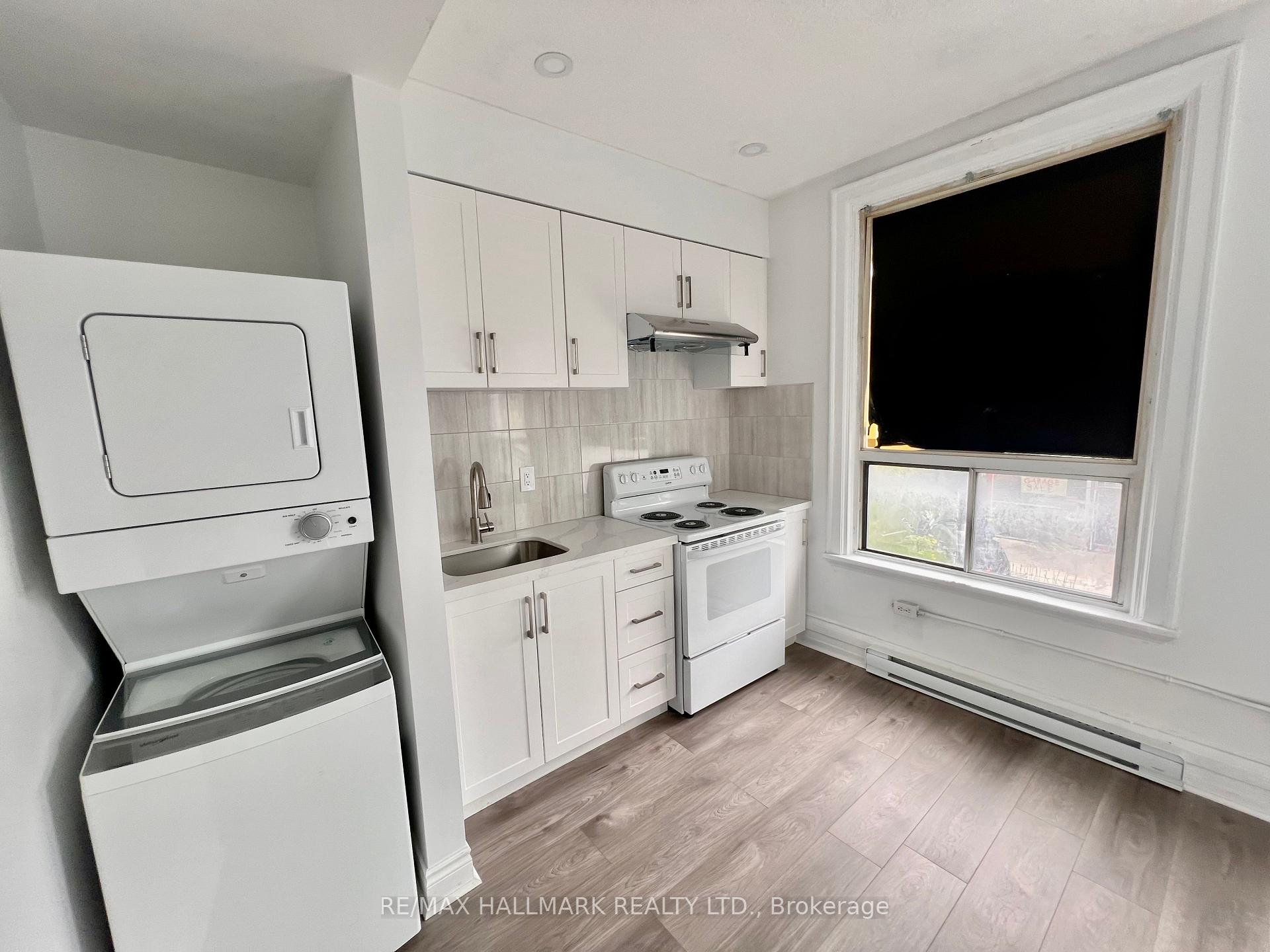 454 Bloor Street W 1, Toronto C02, ON M5S 1X8 — Toronto C02, Ontario