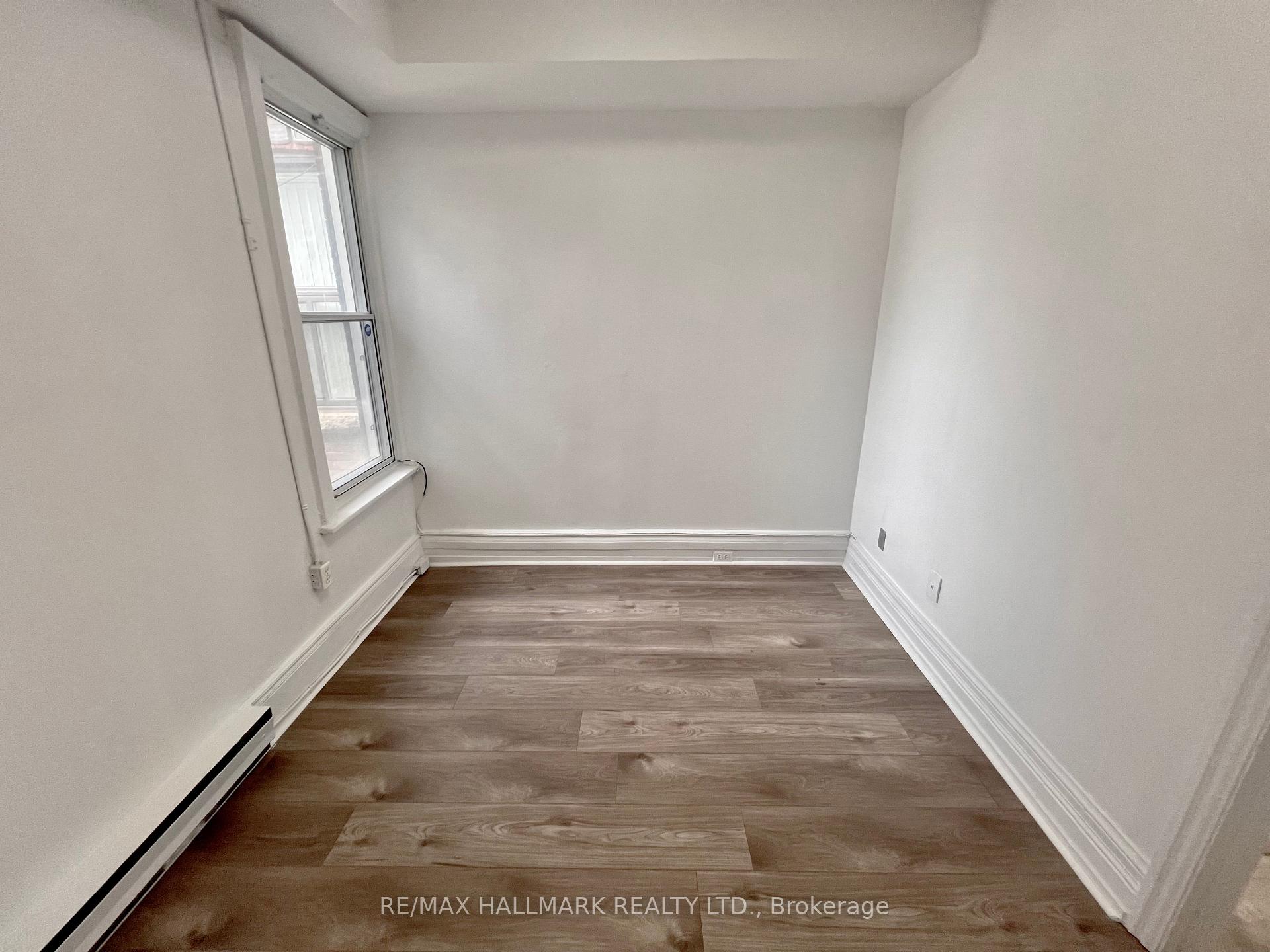454 Bloor Street W 1, Toronto C02 — photo 5 of 5