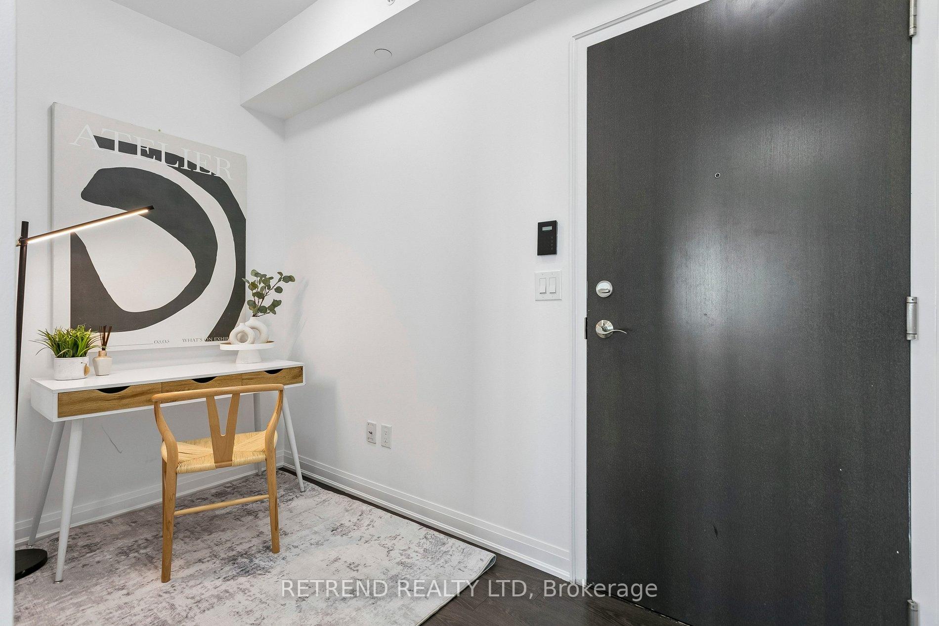 9 Bogert Avenue 2803, Toronto C07 — photo 2 of 5