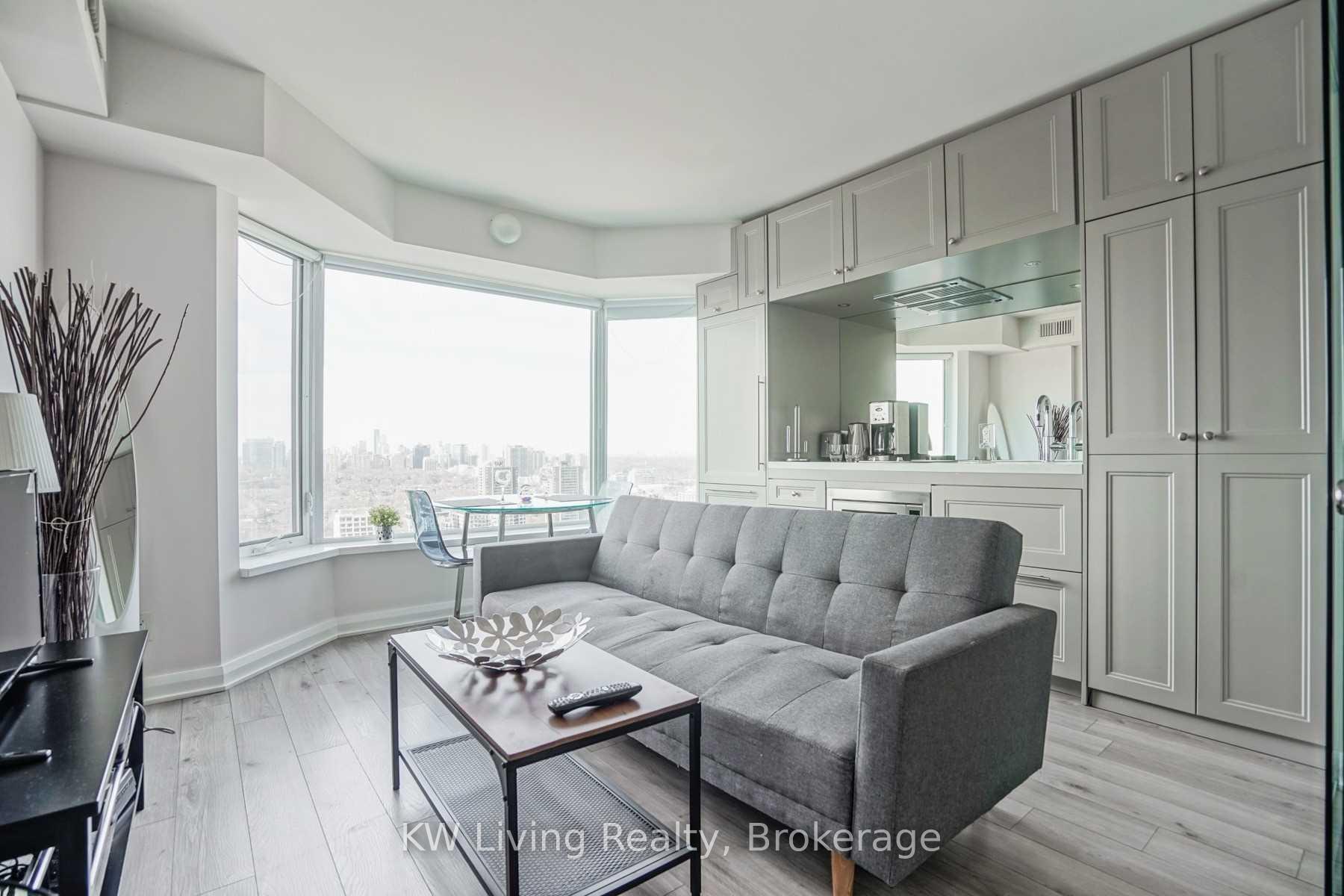 155 Yorkville Avenue 2920, Toronto C02, ON M5R 0B4 — Toronto C02, Ontario