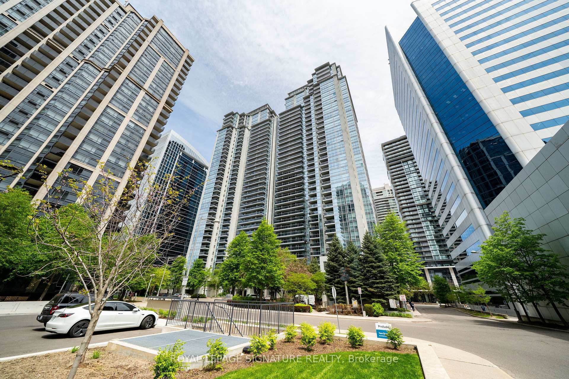 4968 Yonge Street 712, Toronto C07, ON M2N 7G9 — Toronto C07, Ontario