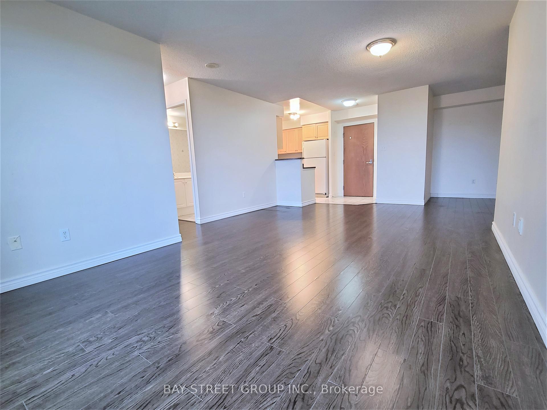 23 Lorraine Drive 1108, Toronto C07 — photo 4 of 5