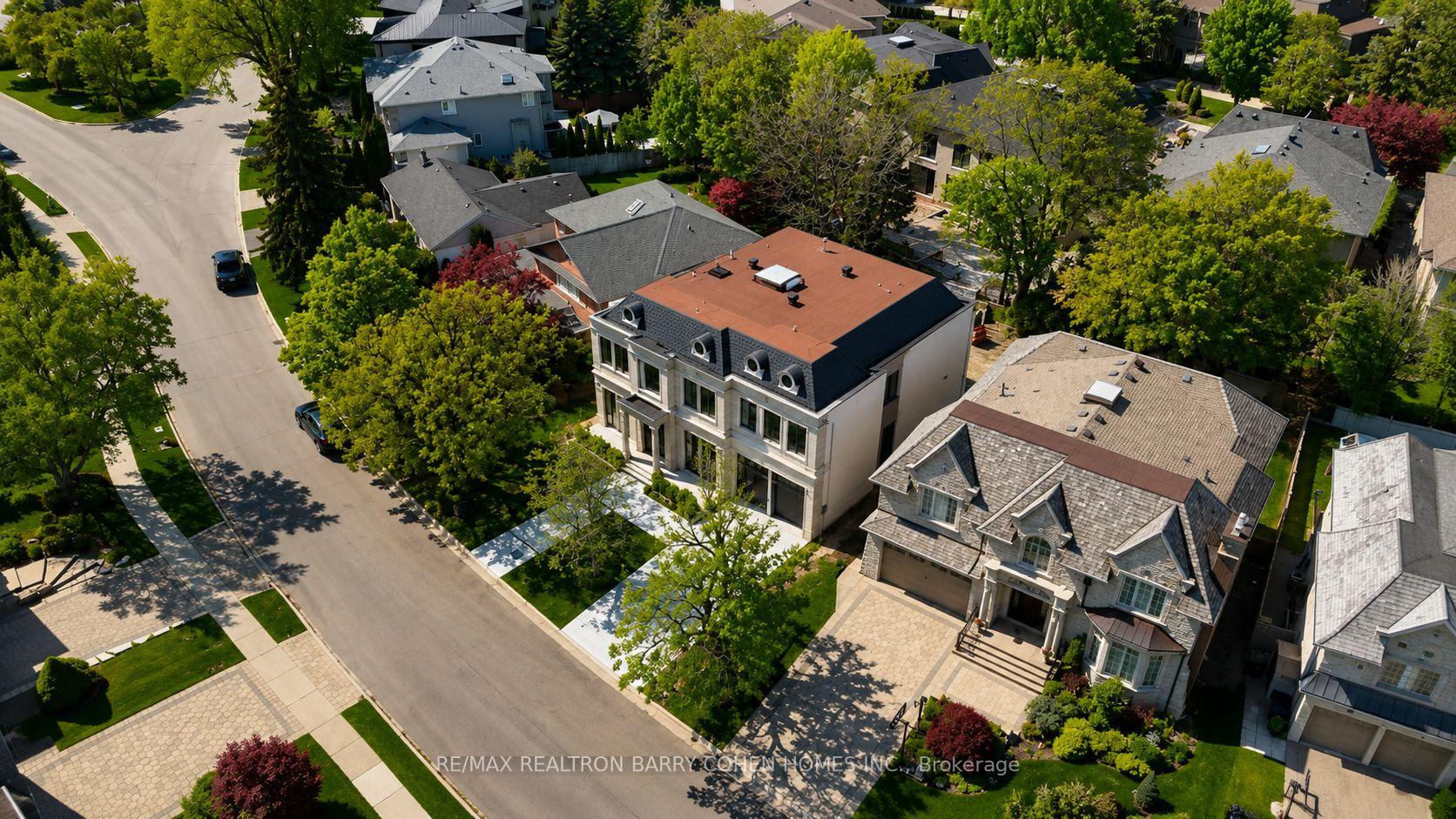 106 Yorkminster Road, Toronto C12 — photo 2 of 5