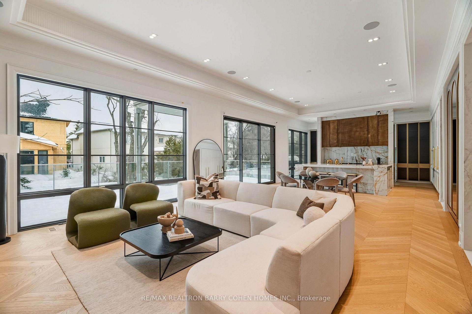 106 Yorkminster Road, Toronto C12 — photo 3 of 5