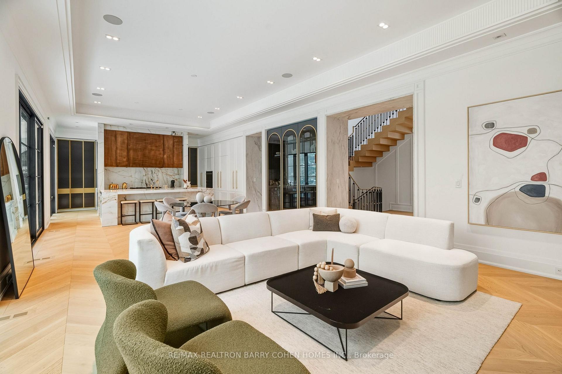 106 Yorkminster Road, Toronto C12 — photo 4 of 5