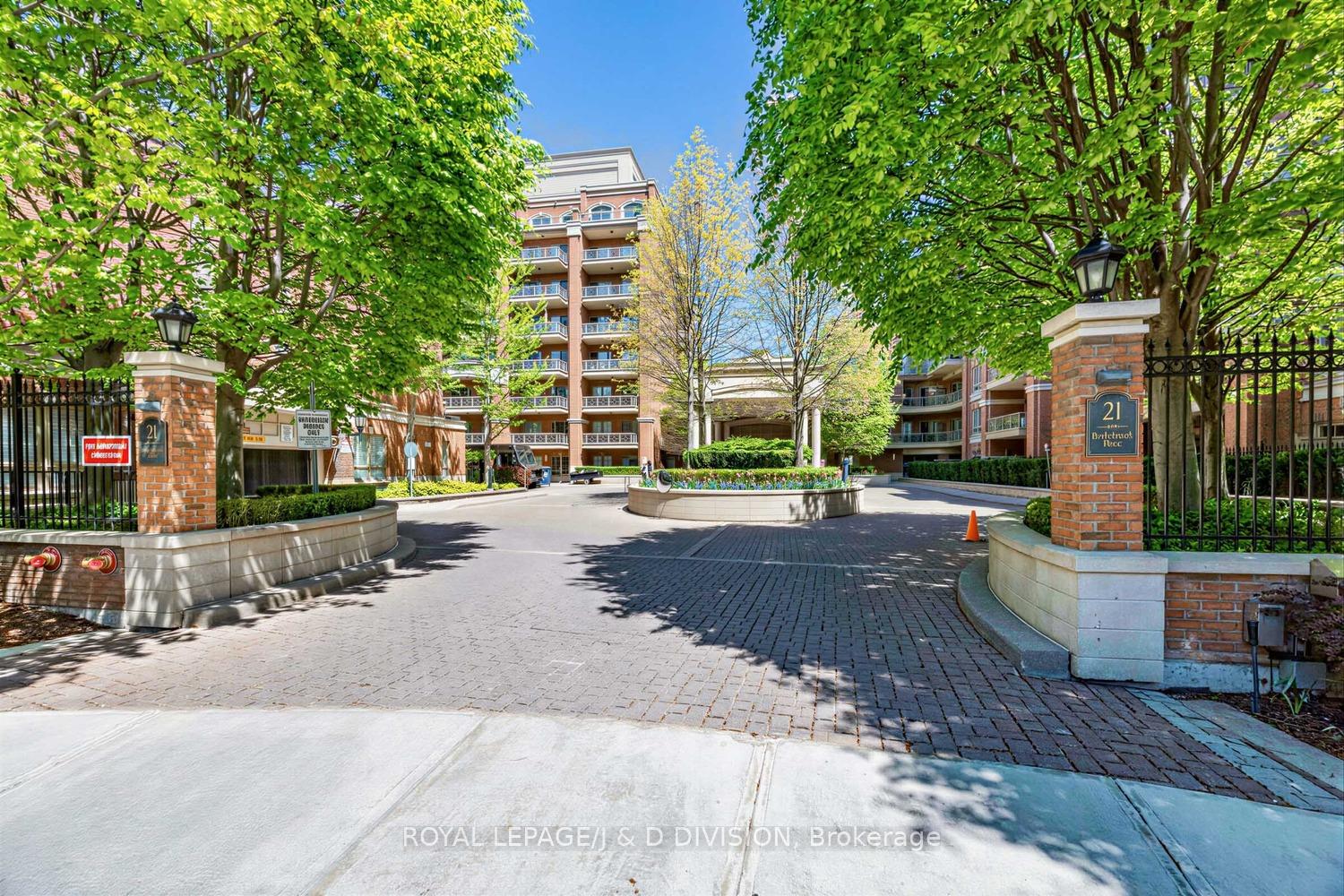 21 Burkebrook Place 518, Toronto C12, ON M4G 0A2 — Toronto C12, Ontario