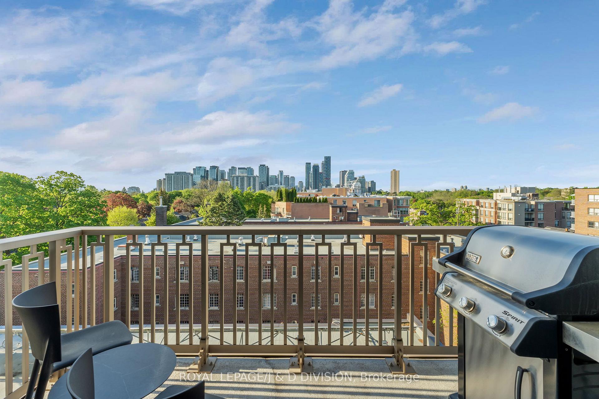 1 Strathgowan Avenue 710, Toronto C04, ON M4N 0B3 — Toronto C04, Ontario