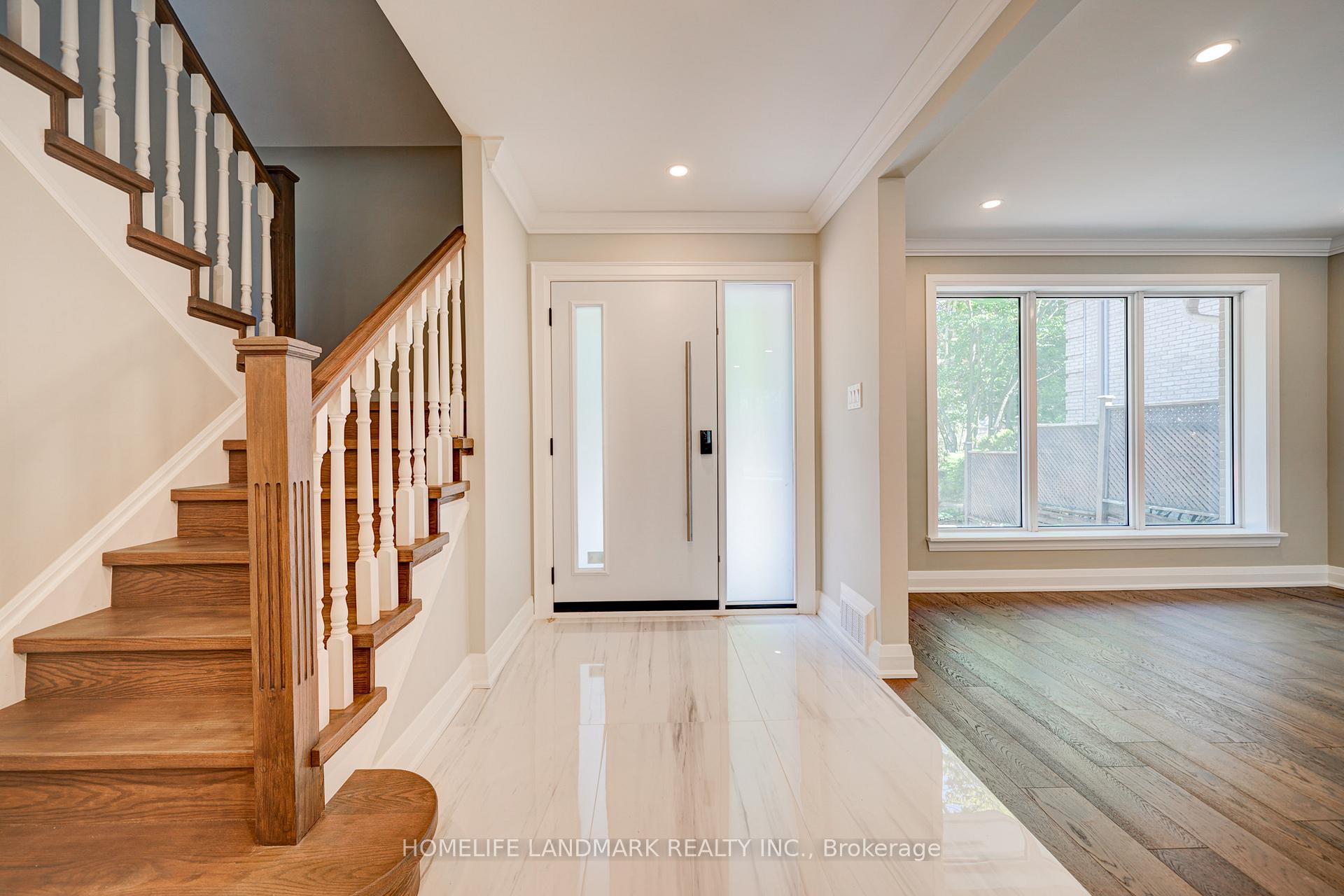 7 Knightswood Road, Toronto C12 — photo 2 of 5