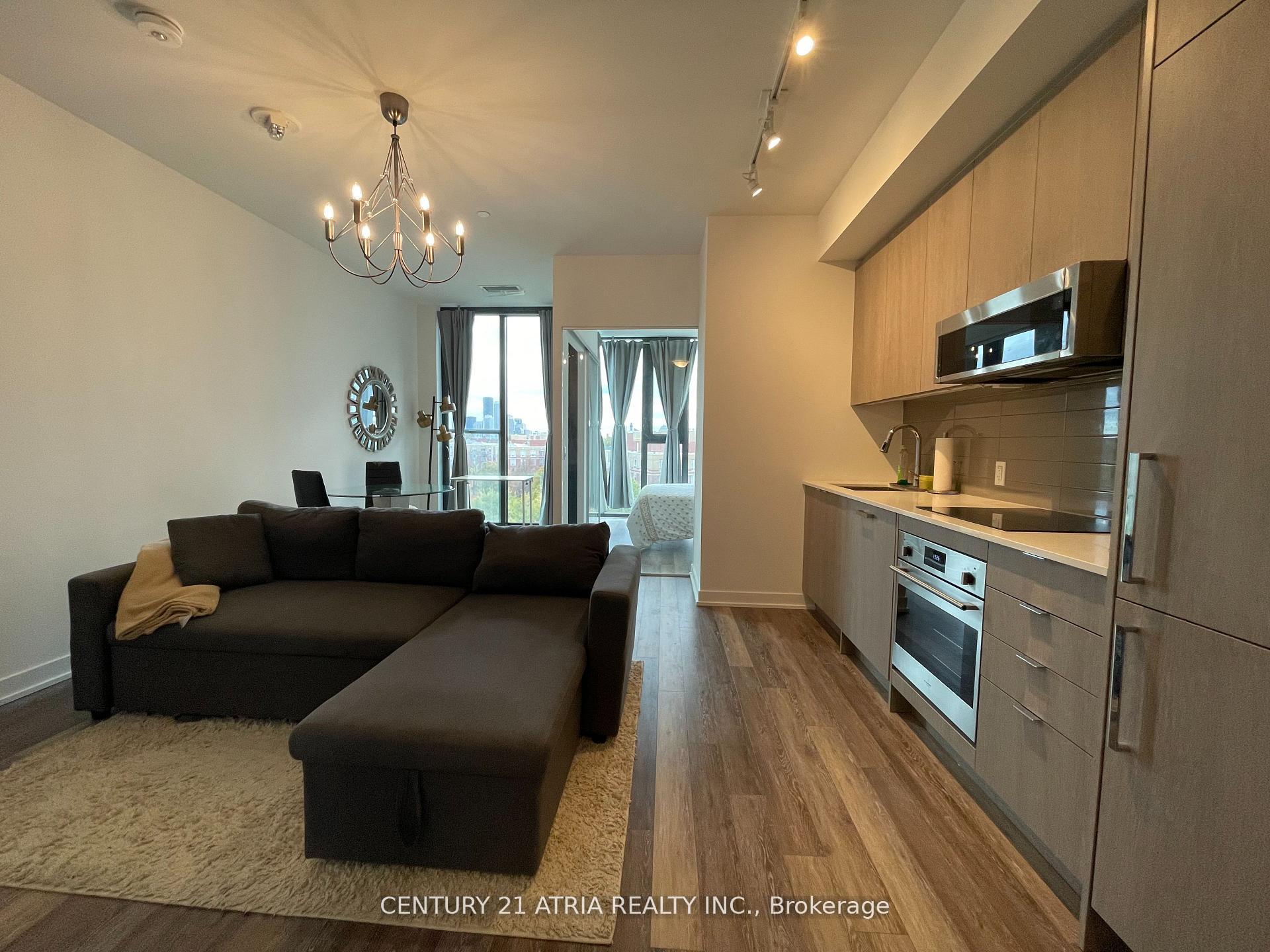 250 Lawrence Avenue 709, Toronto C04 — photo 2 of 5