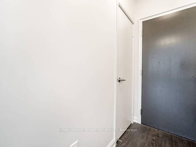 9 Bogert Avenue 3507, Toronto C07 — photo 4 of 5