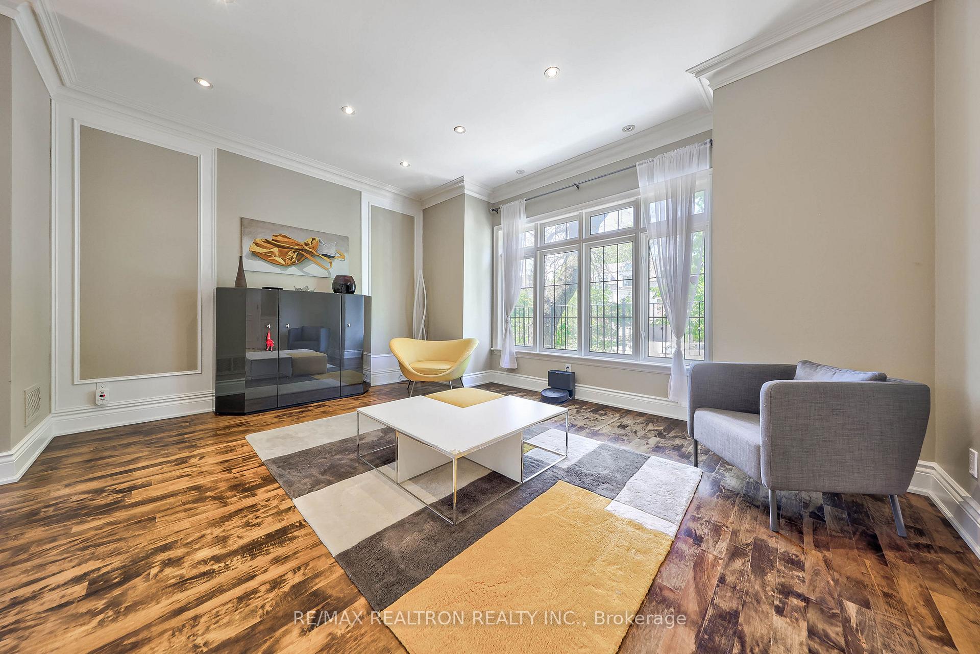 443 Melrose Avenue, Toronto C04 — photo 4 of 5