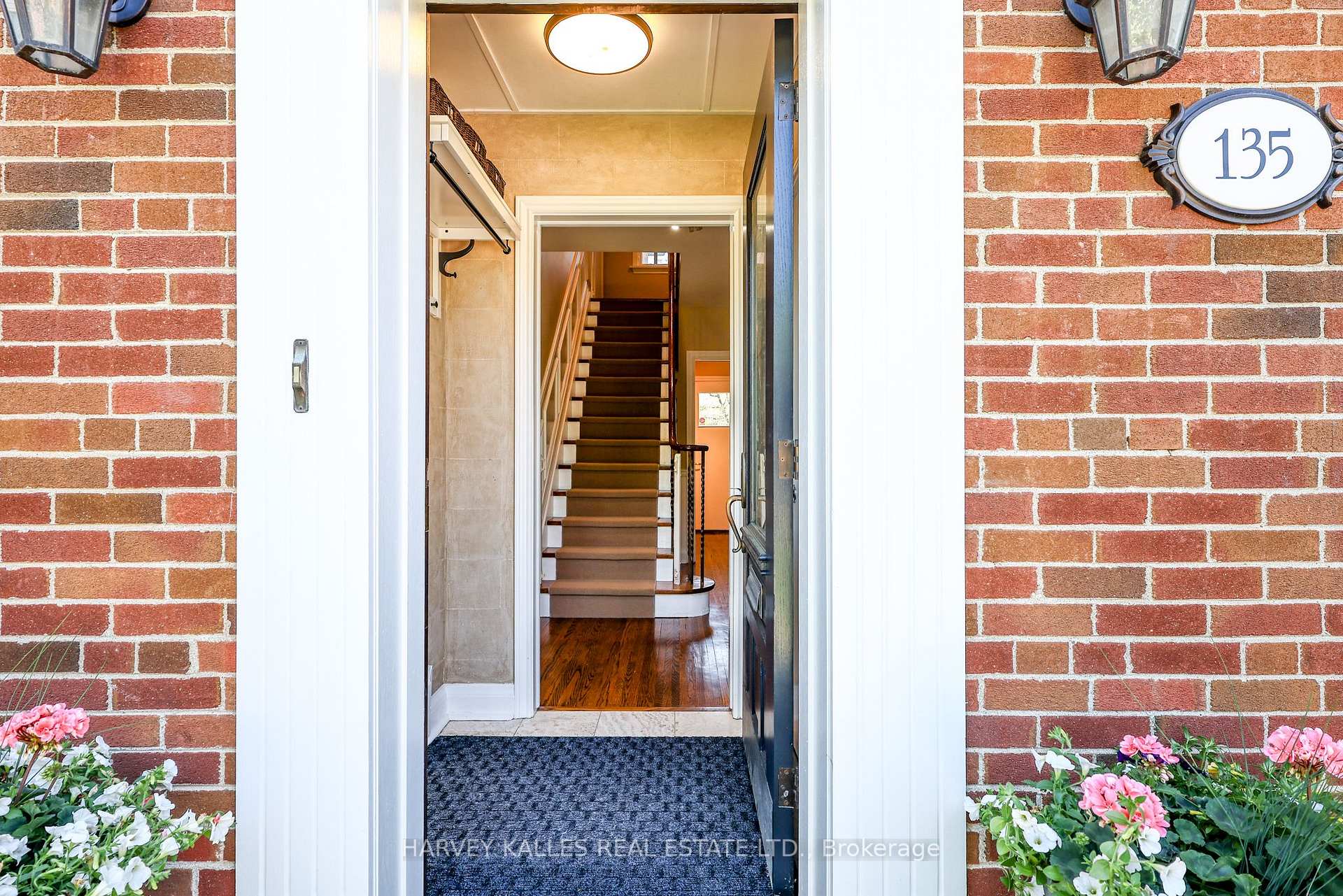 135 Bombay Avenue, Toronto C07 — photo 2 of 5