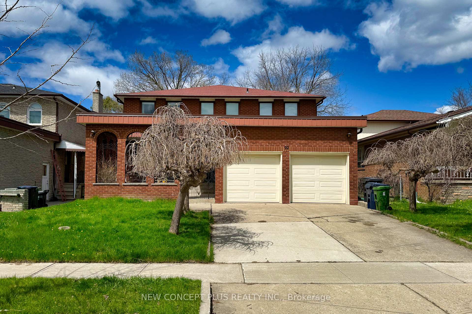 92 Charlton Boulevard, Toronto C07 — photo 2 of 5