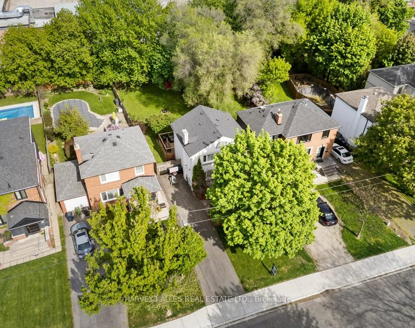 63 Westgate Boulevard, Toronto C07 — photo 5 of 5