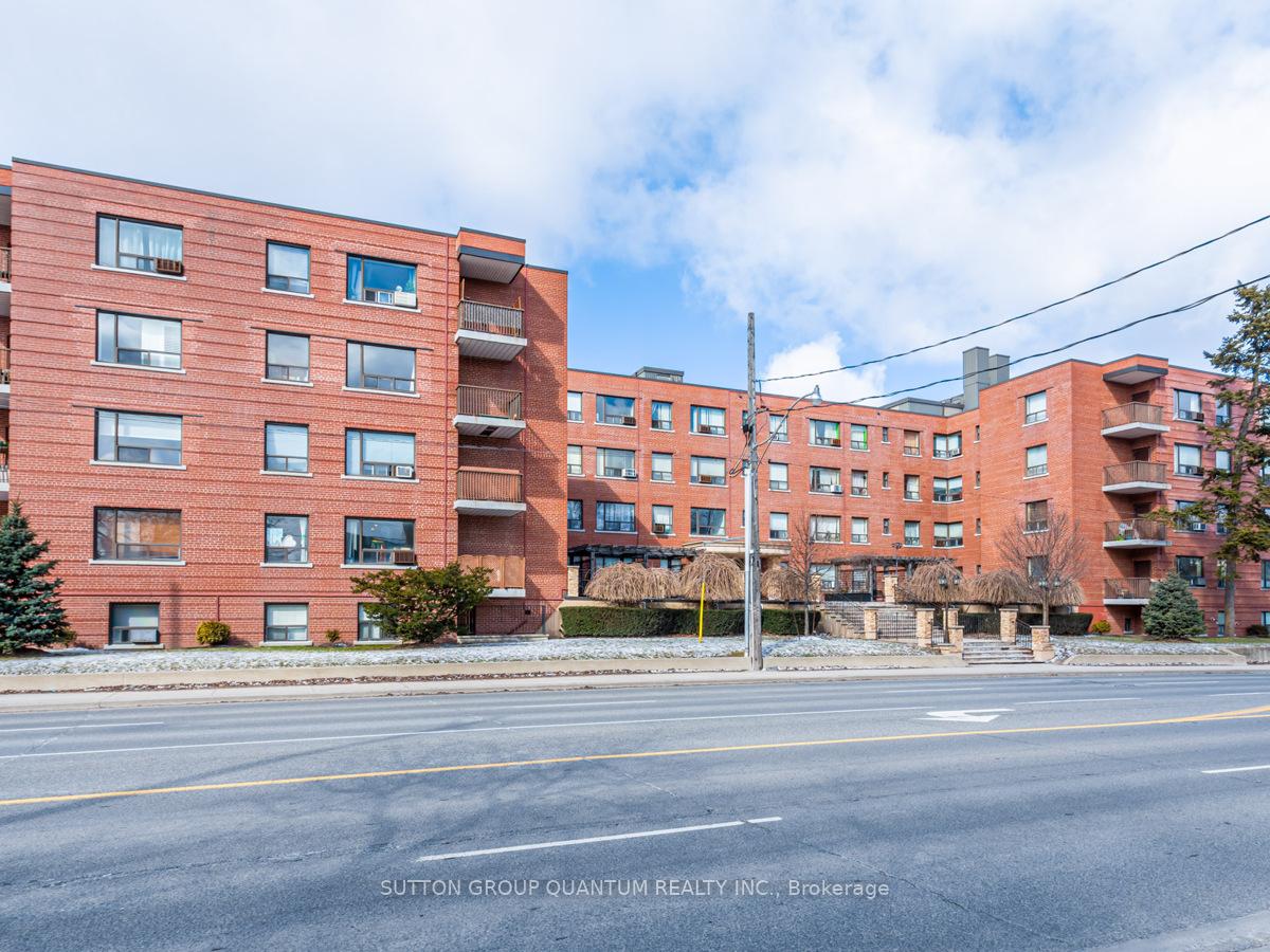 2550 Bathurst Street Suite 218, Toronto C04 — photo 3 of 5