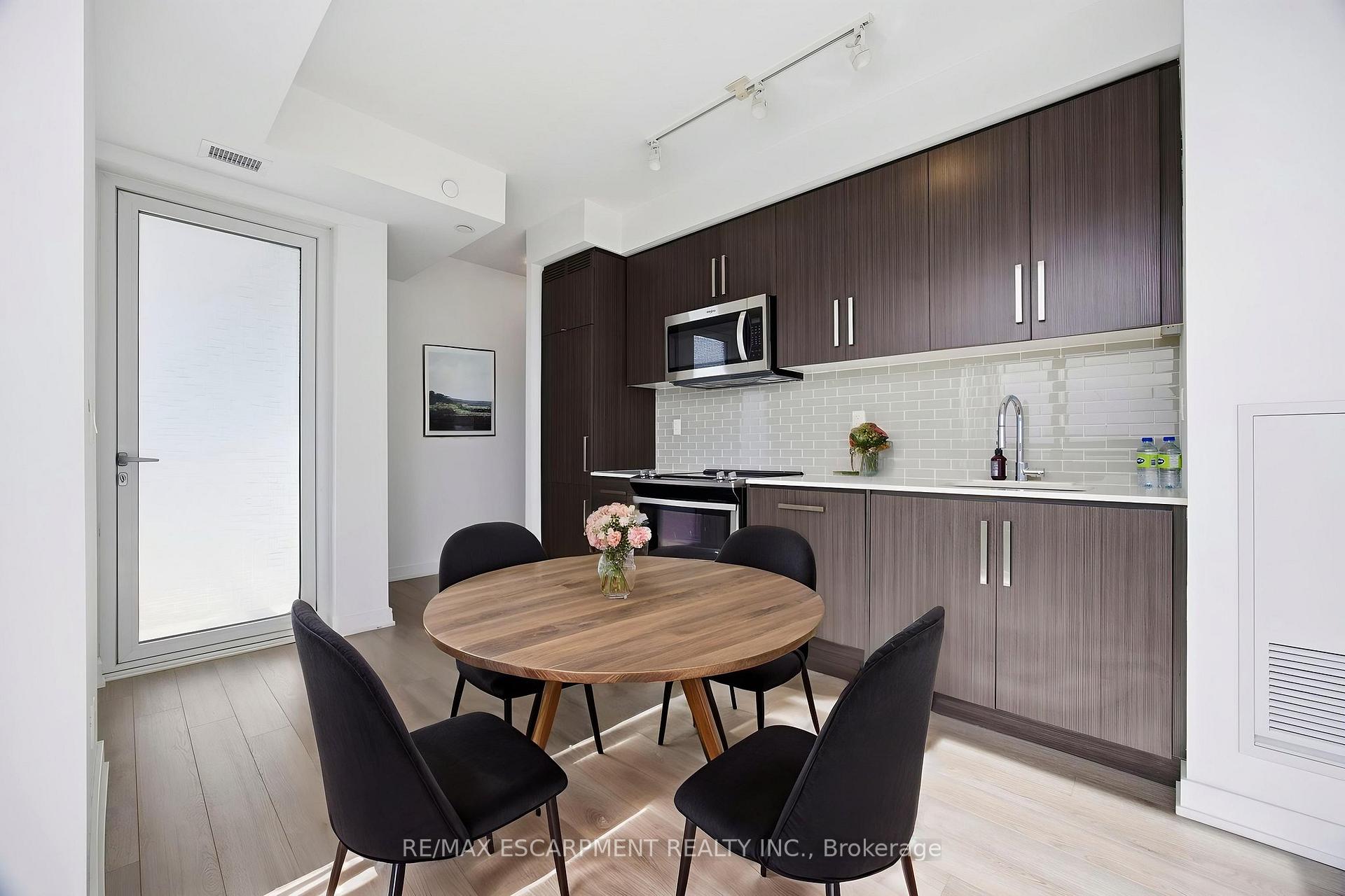 5180 Yonge Street 2909, Toronto C07 — photo 2 of 5