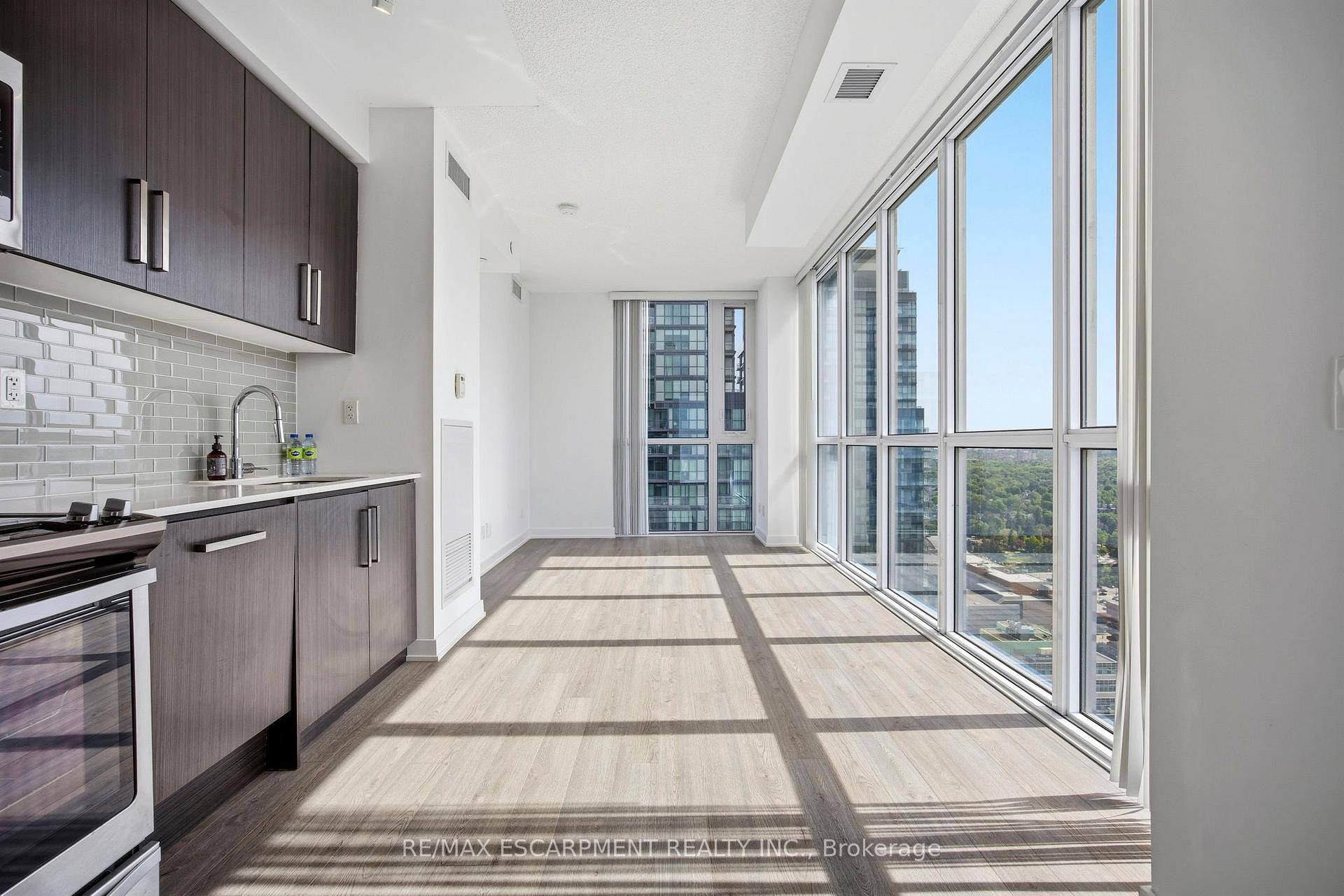 5180 Yonge Street 2909, Toronto C07 — photo 3 of 5