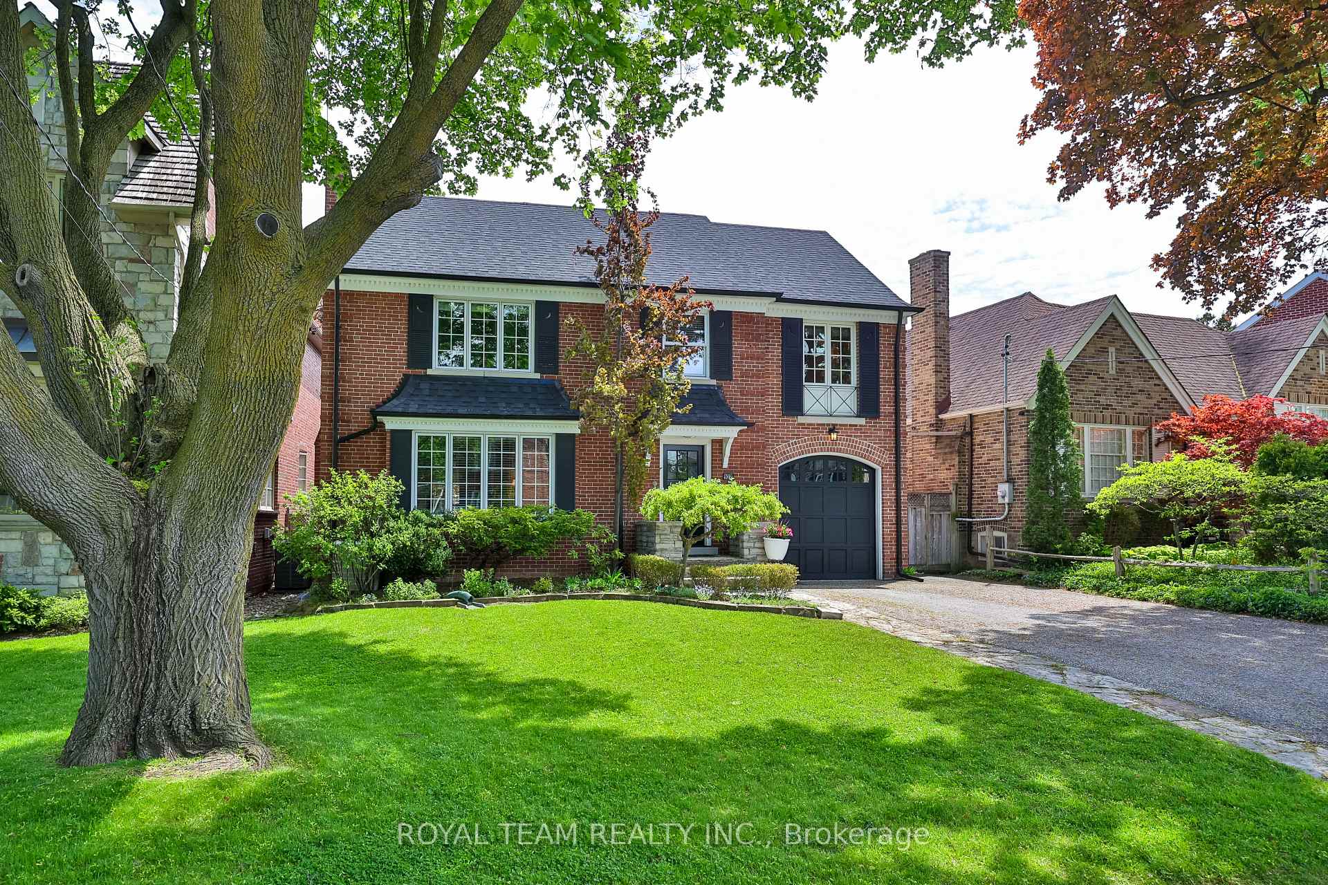107 Esgore Drive, Toronto C04, ON M5M 3S1 — Toronto C04, Ontario