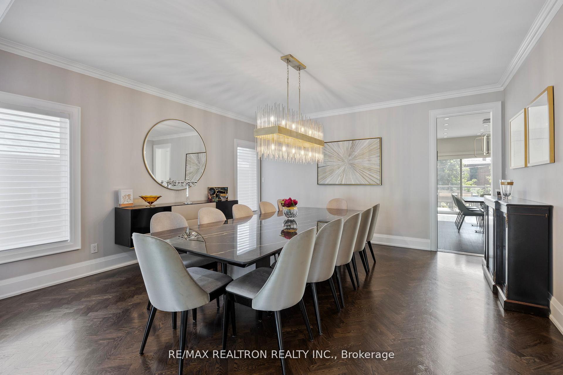 597 Coldstream Avenue, Toronto C04 — photo 5 of 5