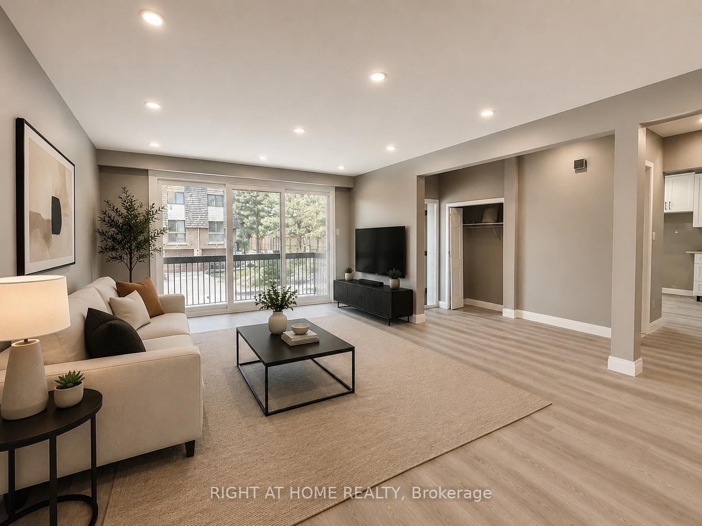7 Vale Carse Way 24, Toronto C07 — photo 5 of 5