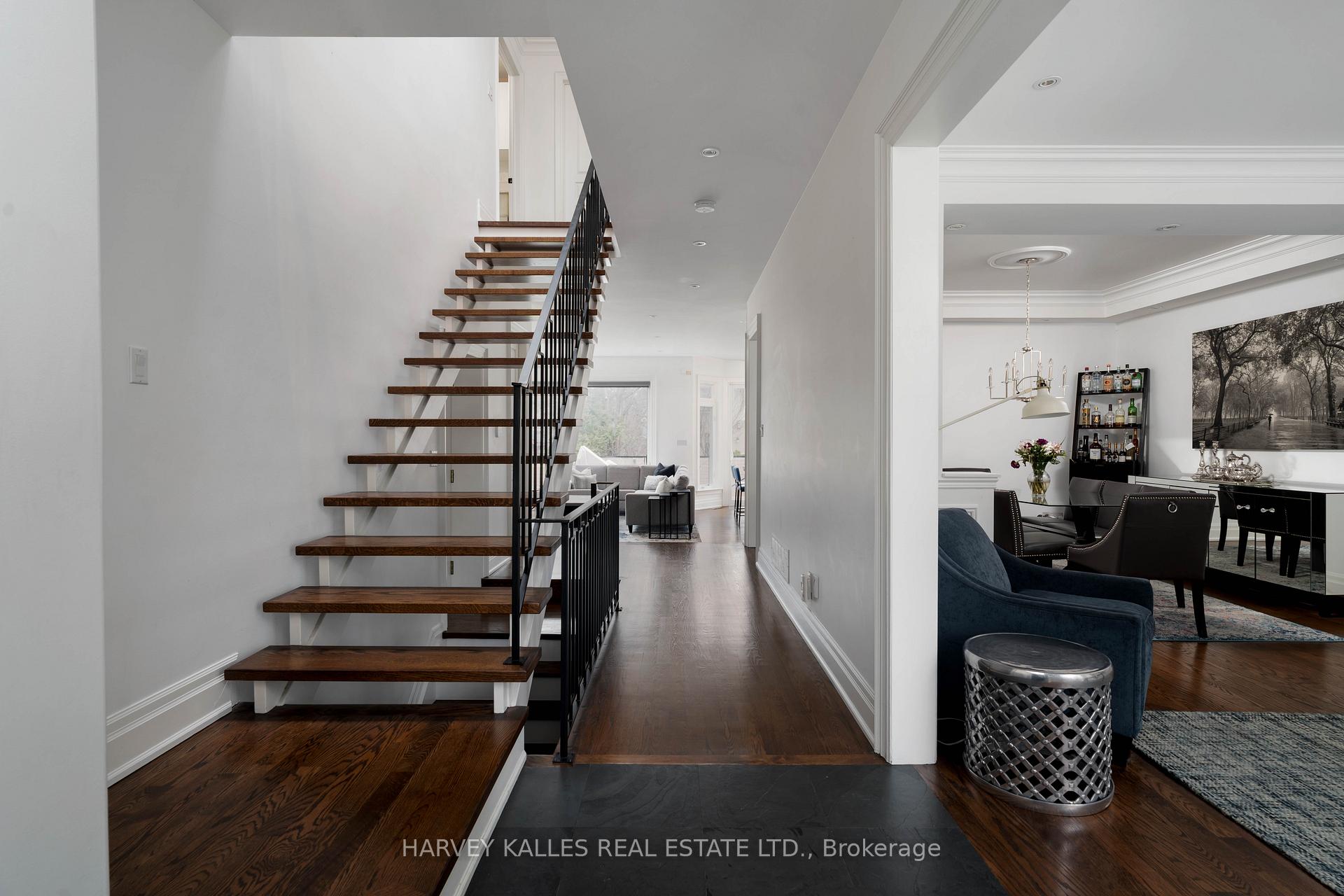 57 Burncrest Drive, Toronto C04 — photo 4 of 5