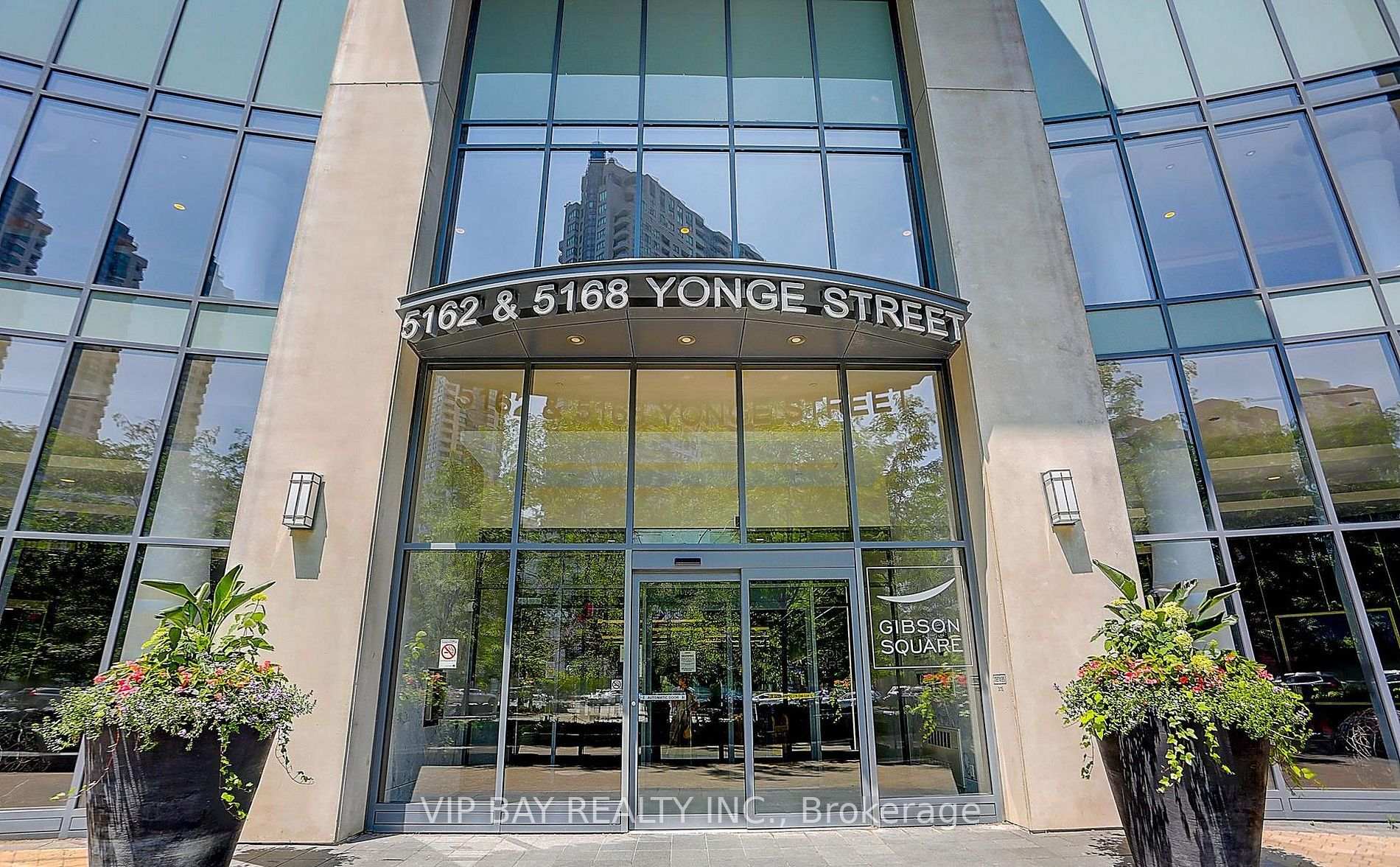 5162 Yonge Street LPH308, Toronto C07 — photo 2 of 5