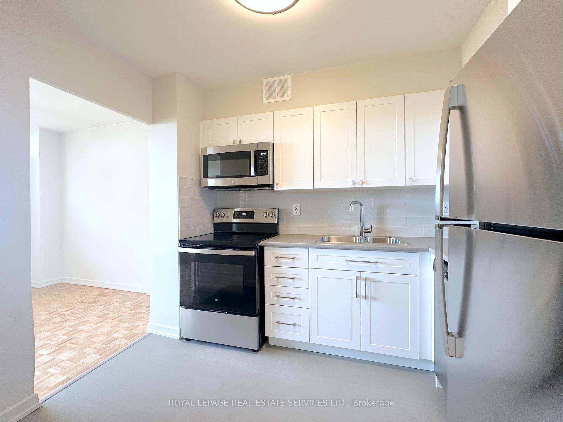 12 Rockford Road 708, Toronto C07 — photo 5 of 5