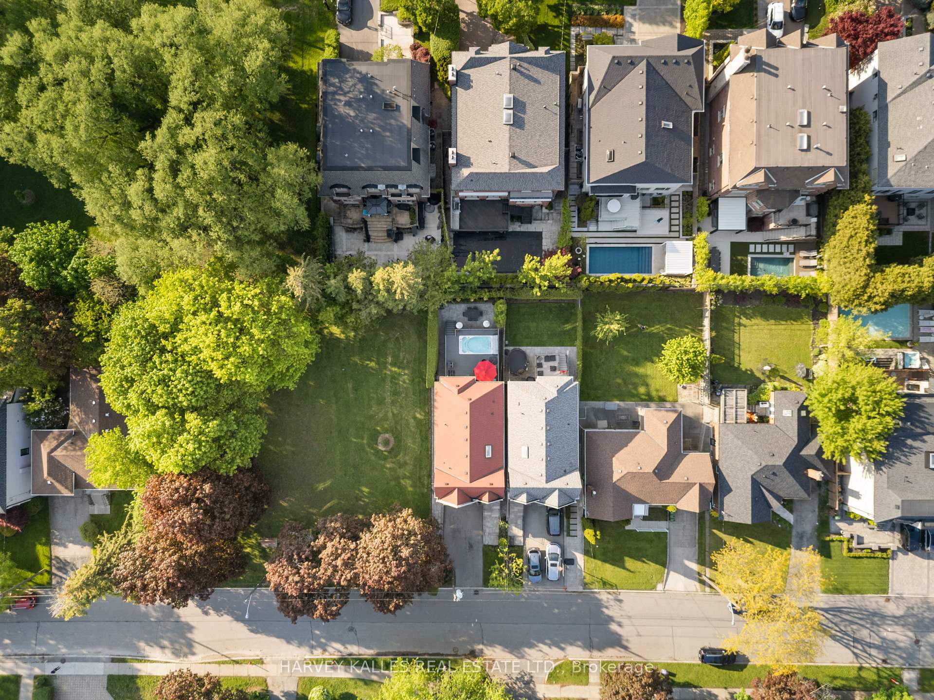 466 Glengarry Avenue, Toronto C04 — photo 5 of 5