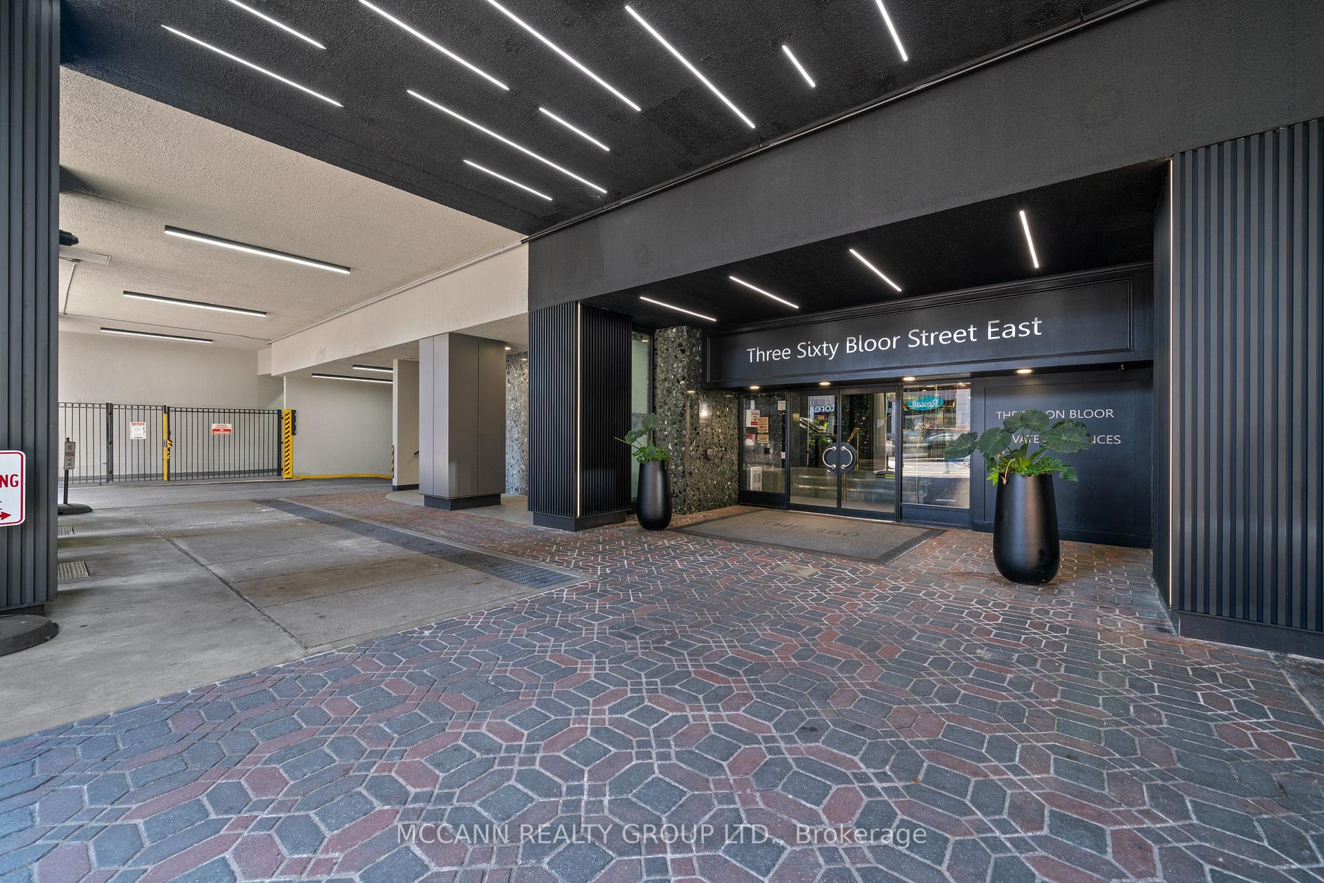 360 Bloor Street E 301, Toronto C09, ON M4W 3M3 — Toronto C09, Ontario