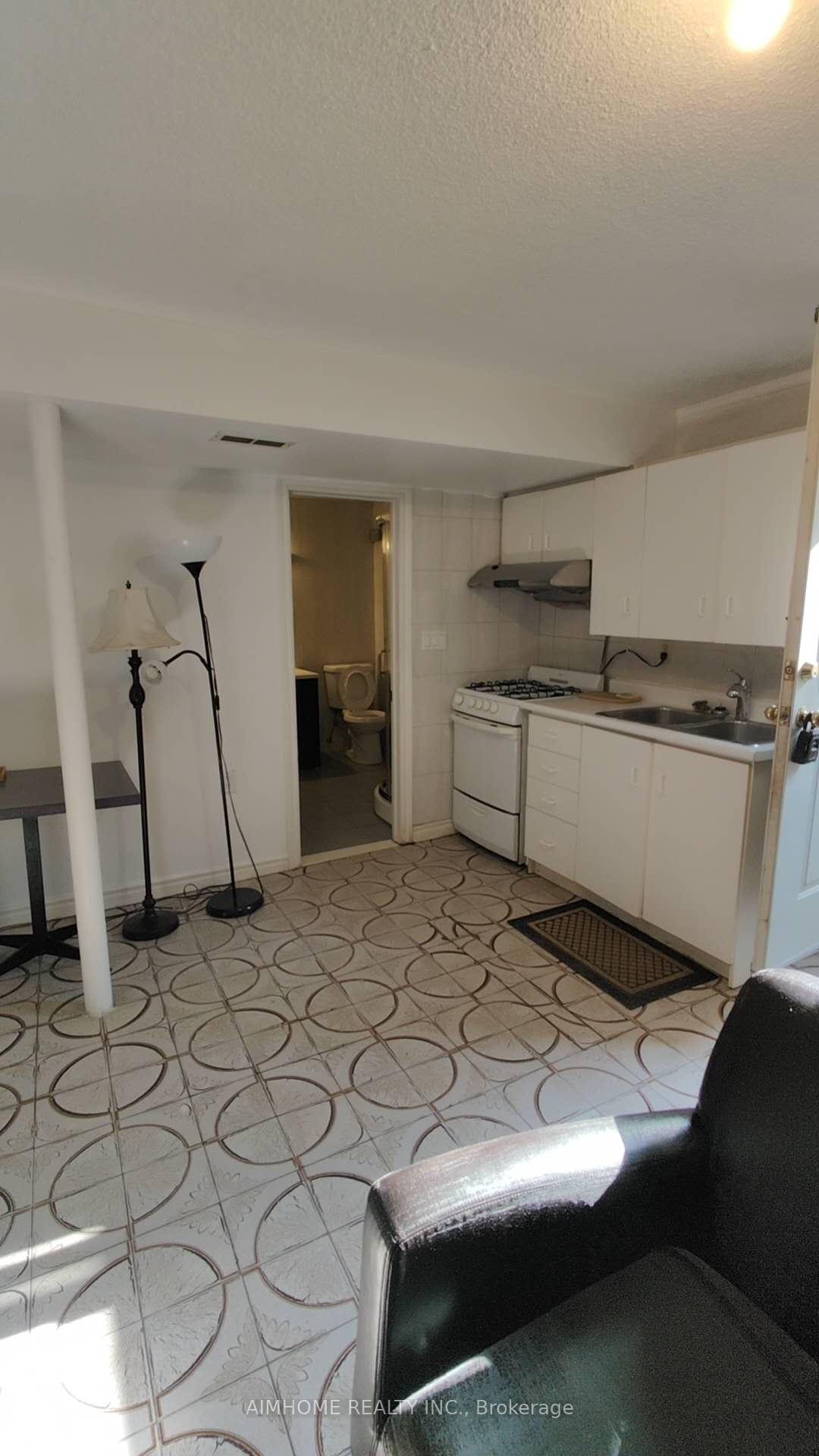 3 Charlton Boulevard LOWER BASEMENT, Toronto C07, ON M2M 1C1 — Toronto C07, Ontario