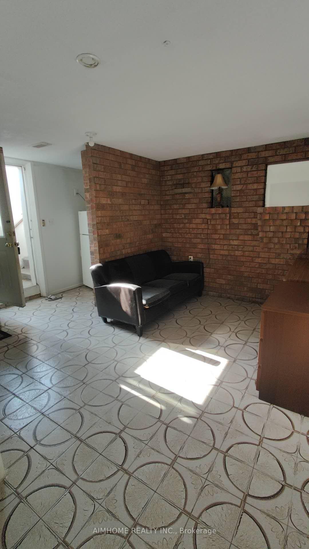 3 Charlton Boulevard LOWER BASEMENT, Toronto C07 — photo 5 of 5