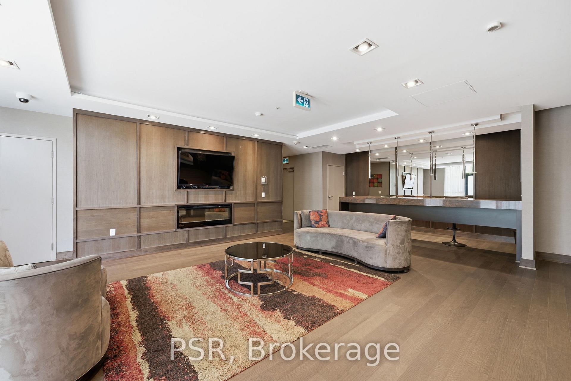 5740 Yonge Street 210, Toronto C07 — photo 2 of 5