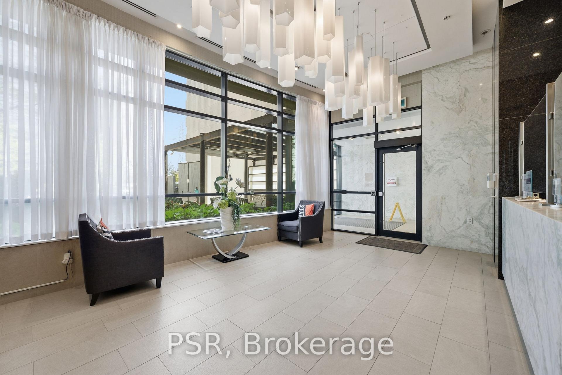 5740 Yonge Street 210, Toronto C07 — photo 3 of 5