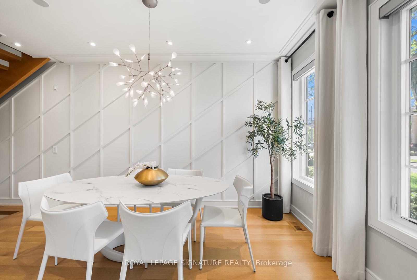 588 Woburn Avenue, Toronto C04 — photo 5 of 5