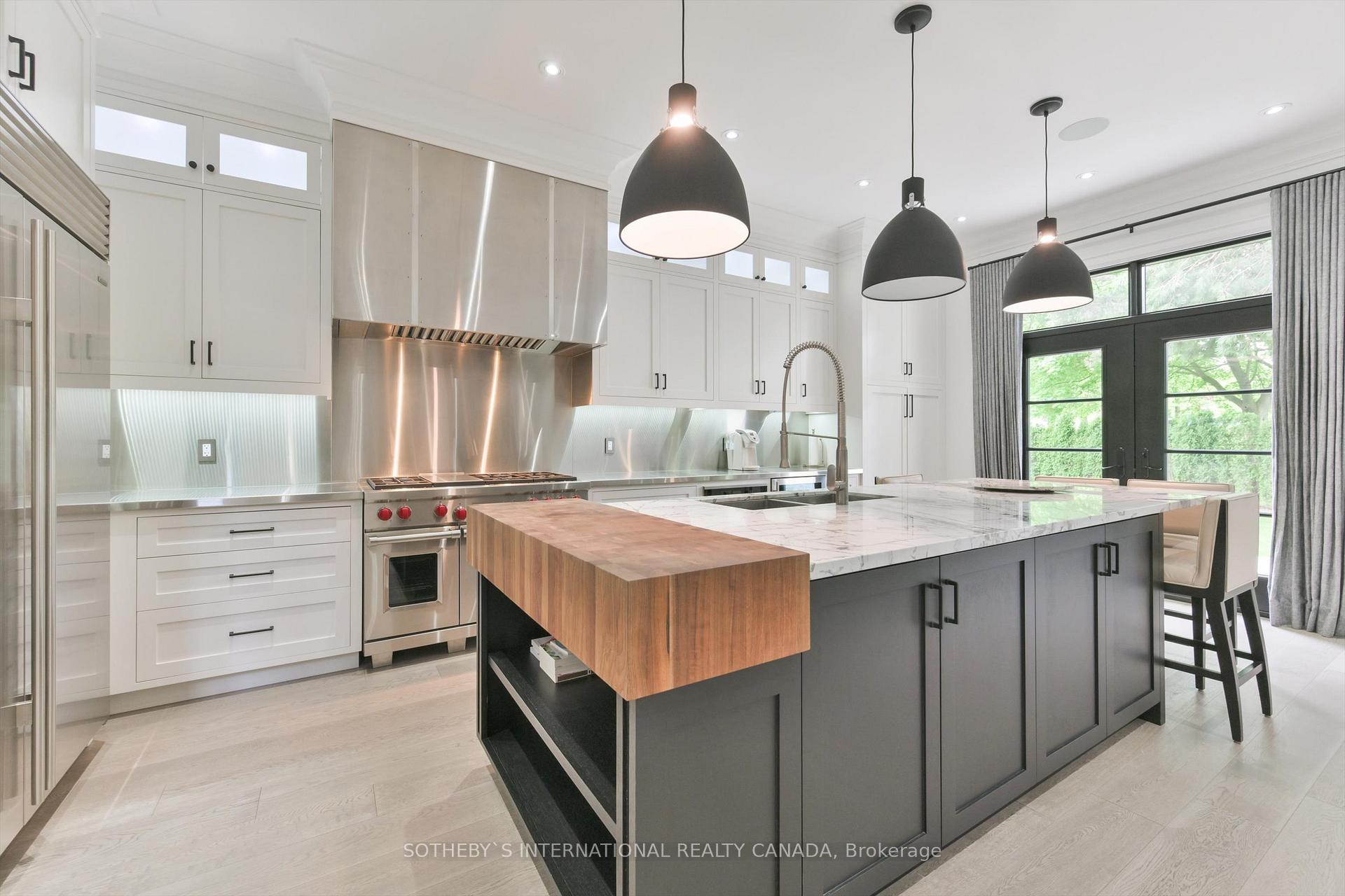 282 Upper Highland Crescent, Toronto C12 — photo 3 of 5