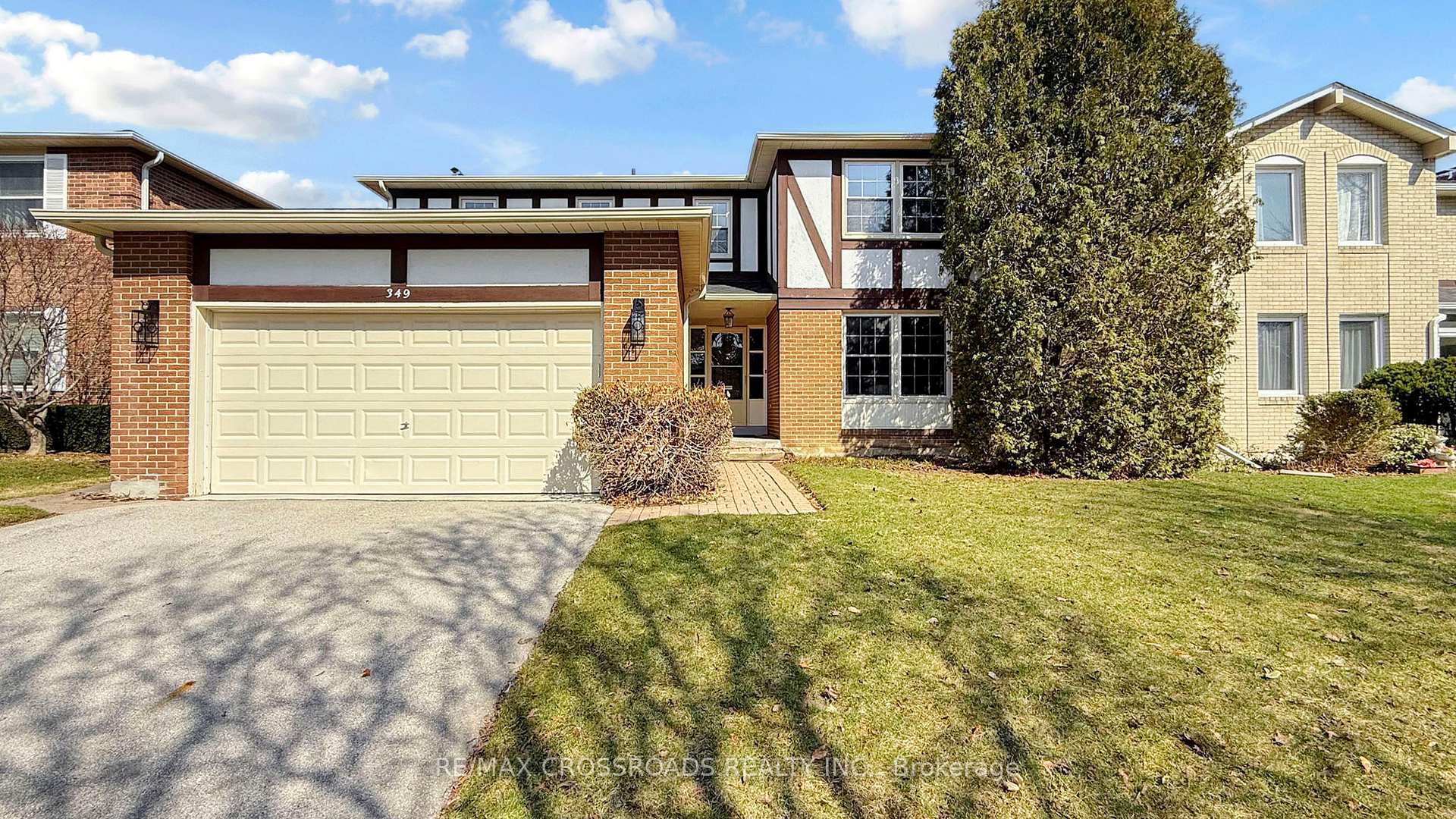 349 Banbury Road, Toronto C12, ON M2L 2V2 — Toronto C12, Ontario