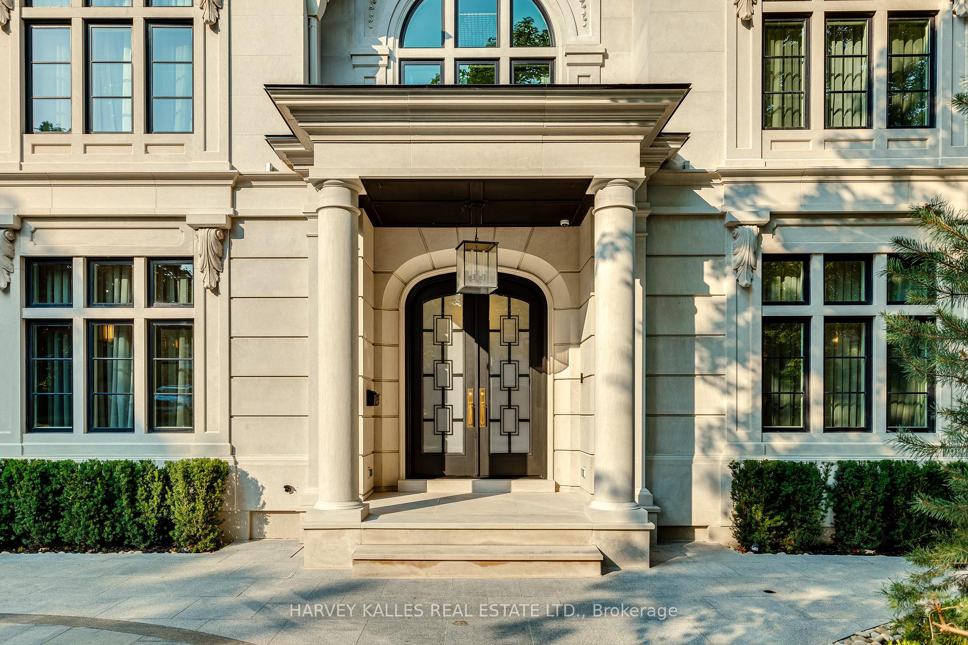 34 Medalist Road, Toronto C12 — photo 4 of 5