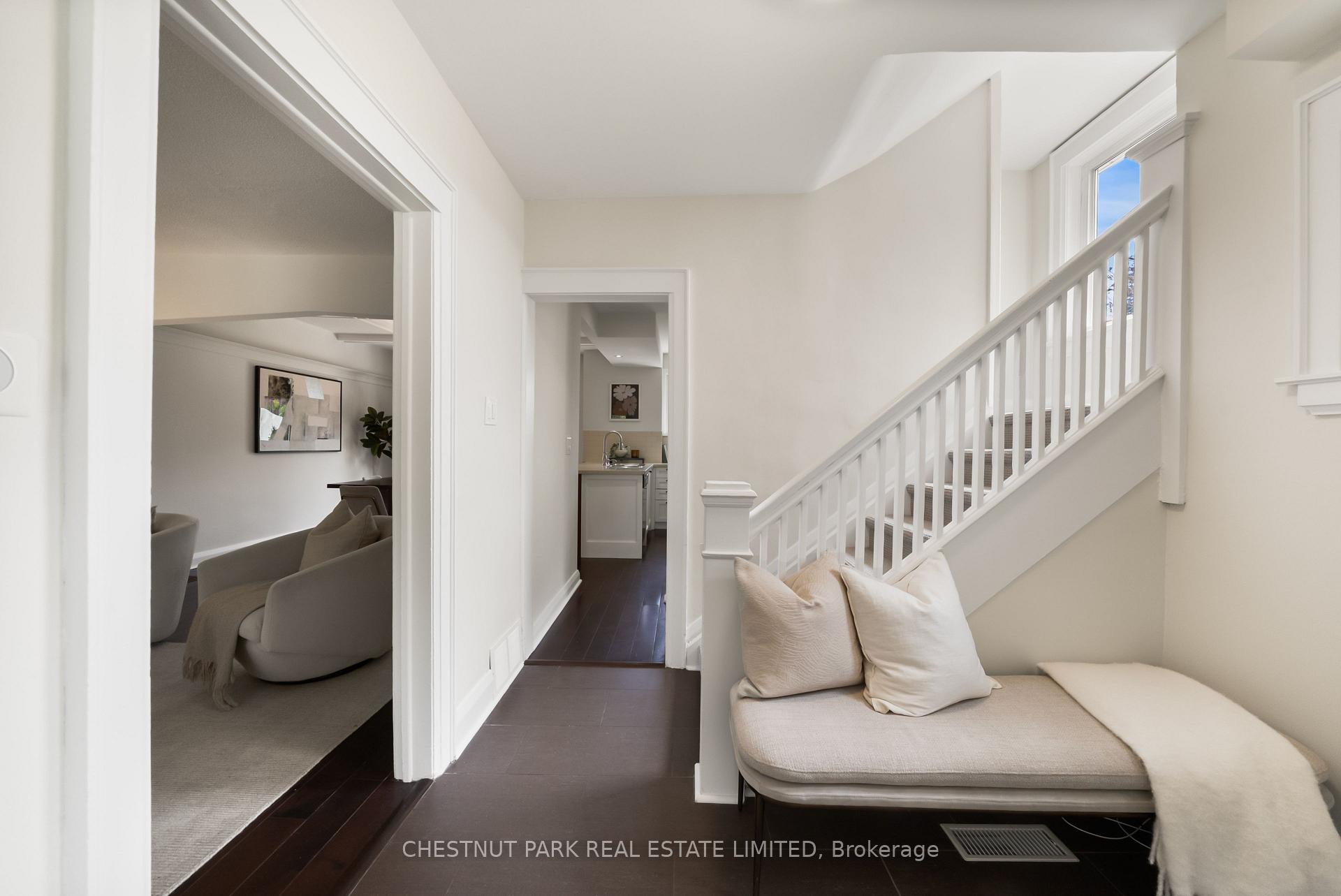 99 Brookdale Avenue, Toronto C04 — photo 4 of 5