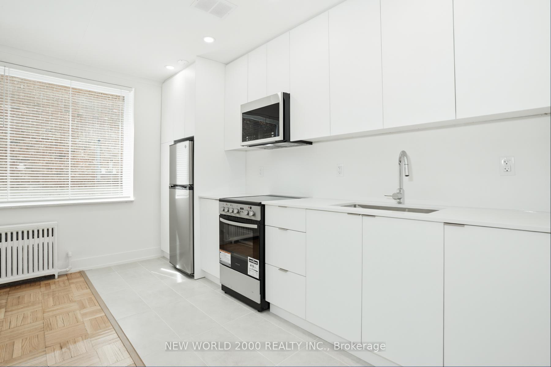 49 Glen Elm Avenue 117, Toronto C09 — photo 2 of 5