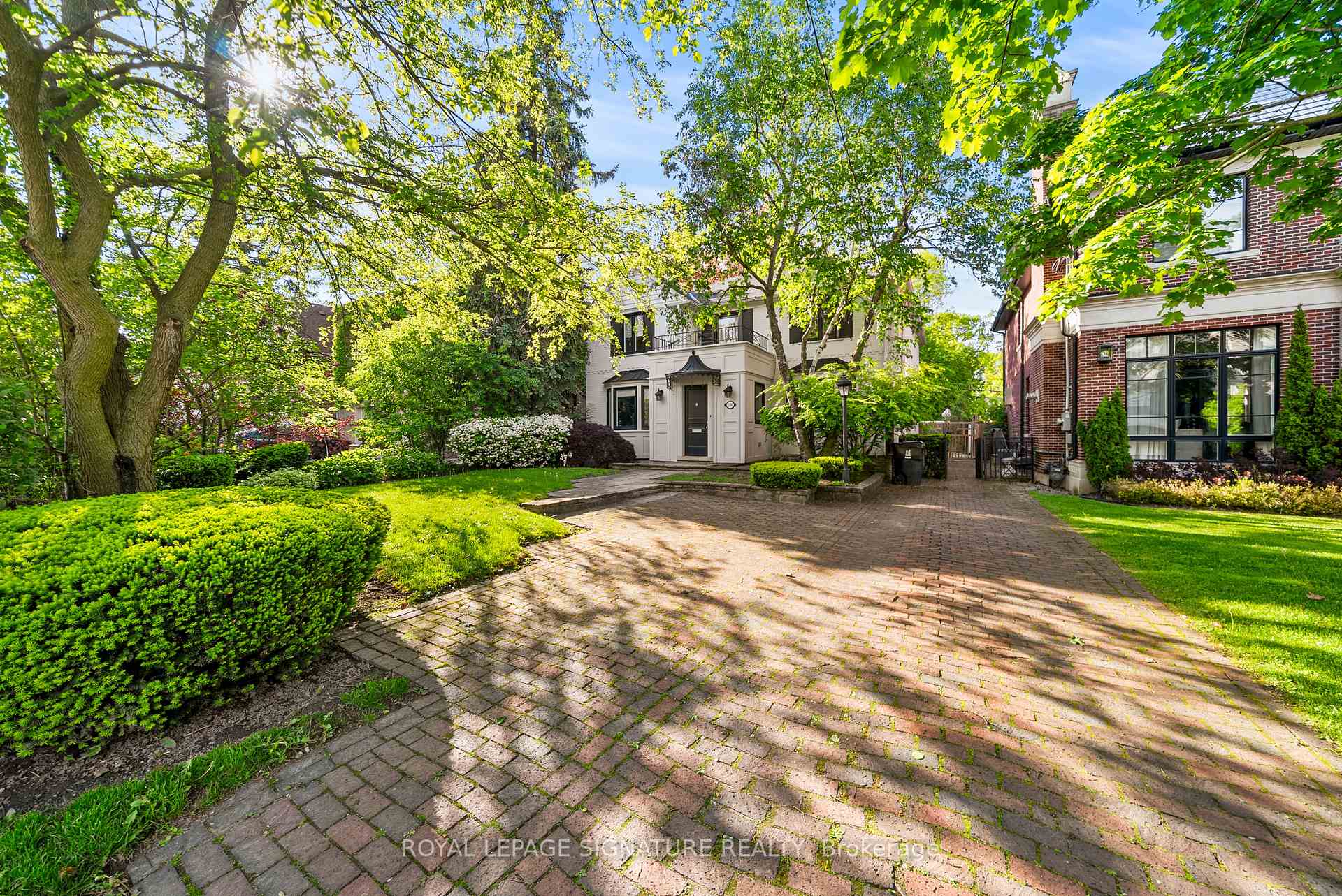 230 Strathallan Wood, Toronto C04 — photo 4 of 5
