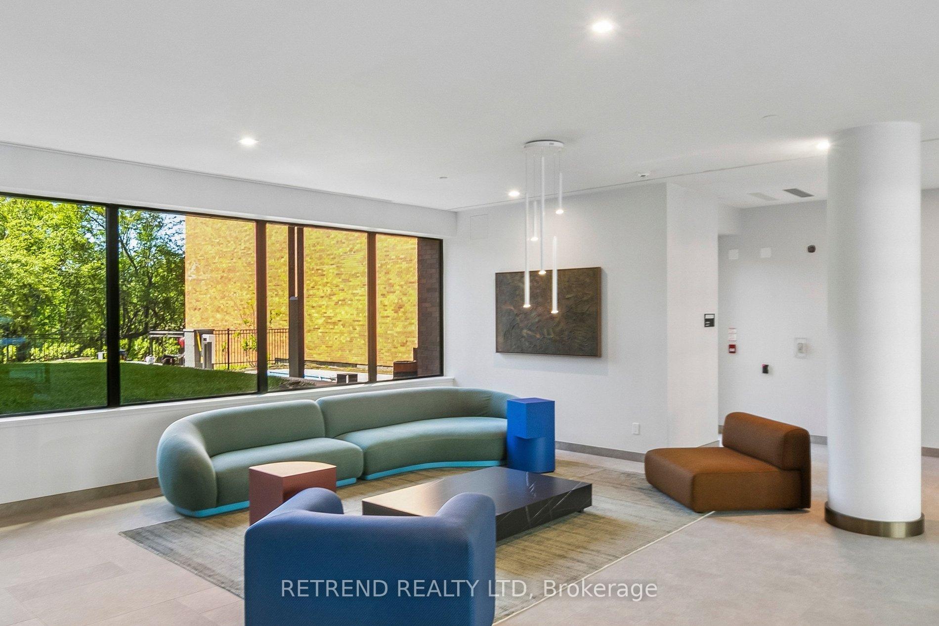 1 Quarrington Lane 3702, Toronto C13 — photo 3 of 5