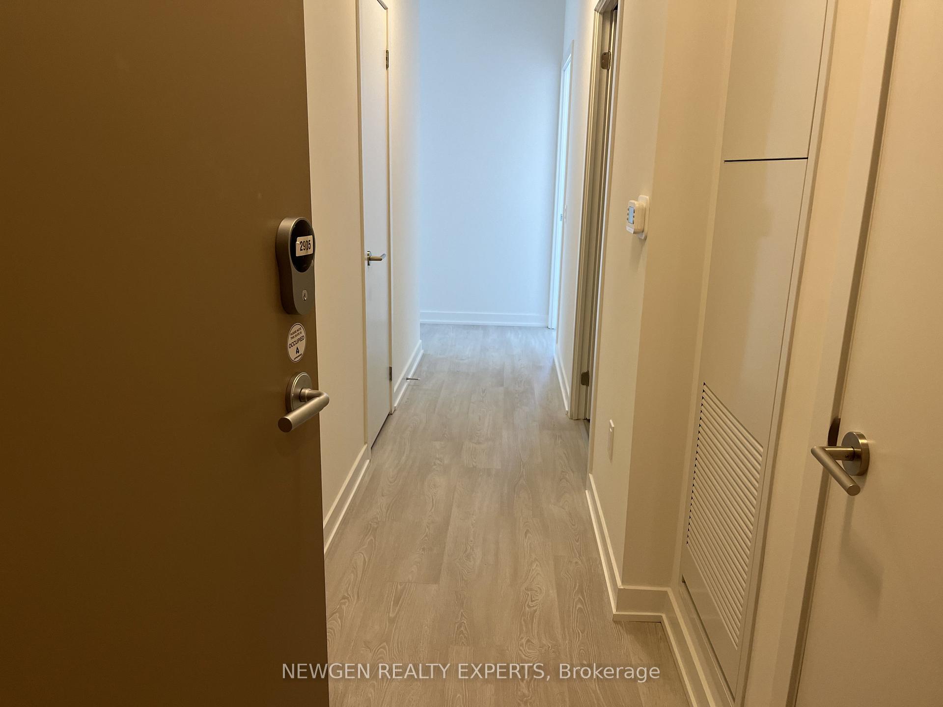 5 Quarrington Lane 2905, Toronto C13 — photo 2 of 5