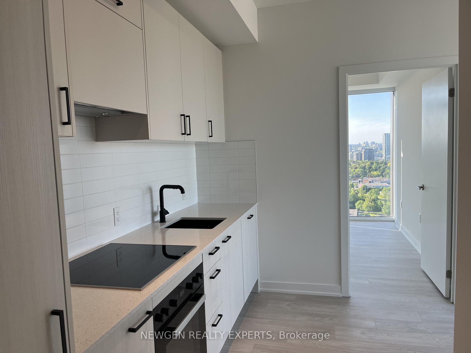 5 Quarrington Lane 2905, Toronto C13 — photo 4 of 5