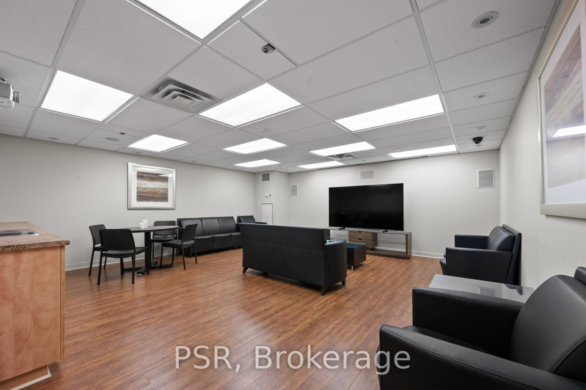 515 Rosewell Avenue 507, Toronto C04 — photo 4 of 5