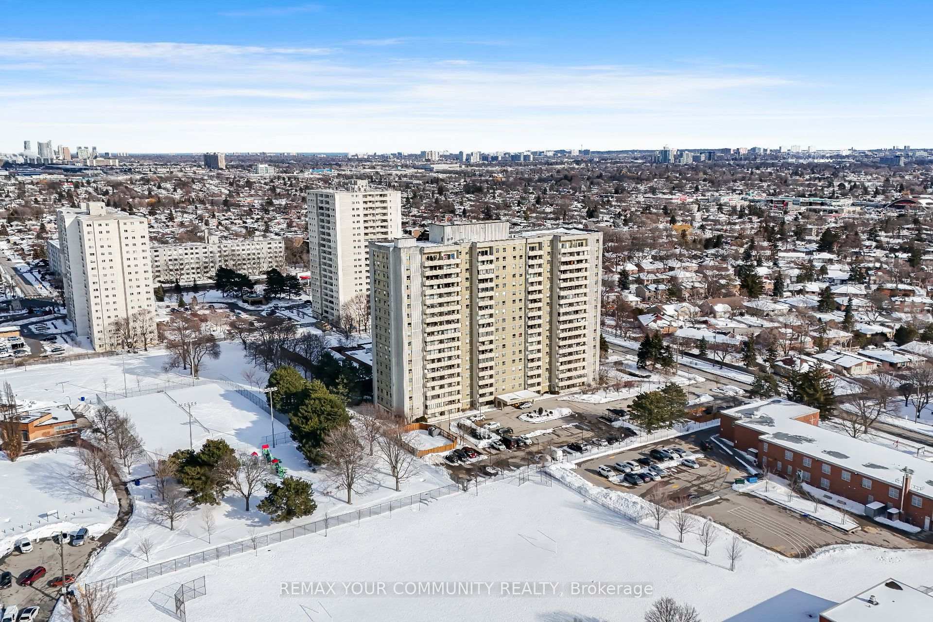 1338 York Mills Road 1603, Toronto C13 — photo 2 of 5